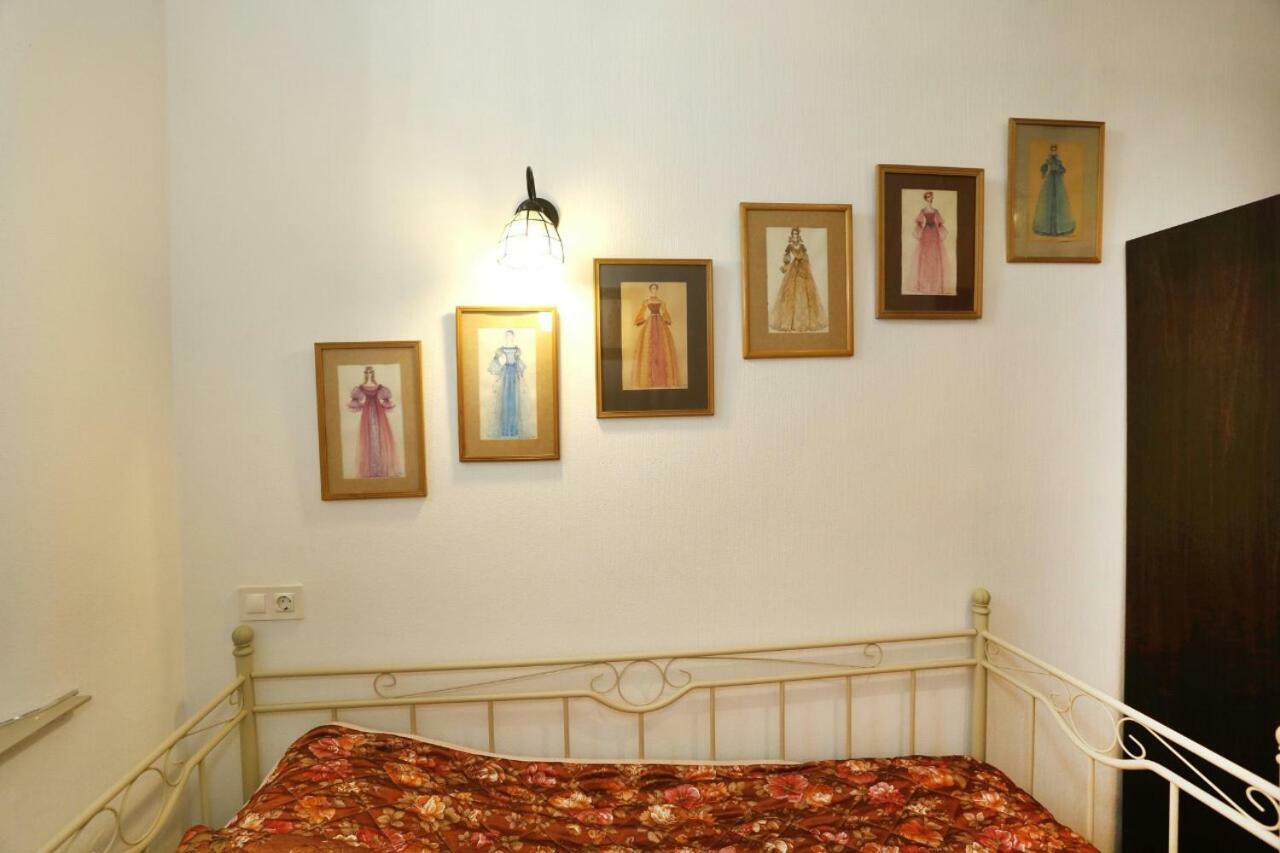 Old - Gold Gala Apartment Тбилиси Екстериор снимка