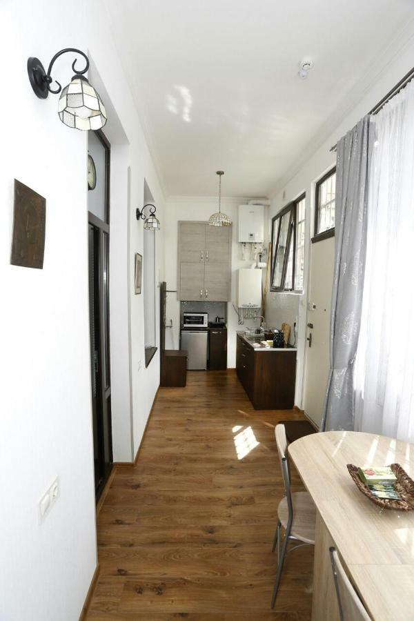 Old - Gold Gala Apartment Тбилиси Екстериор снимка