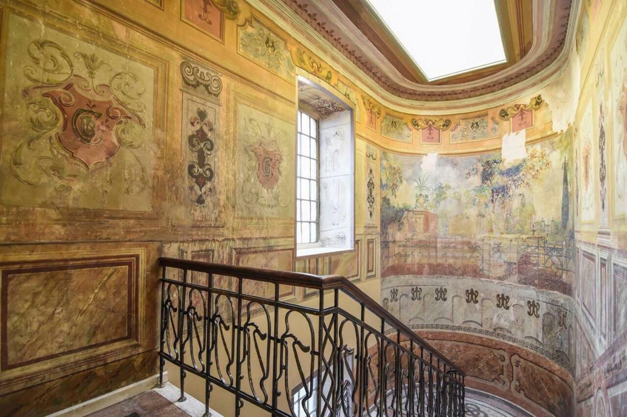 Old - Gold Gala Apartment Тбилиси Екстериор снимка